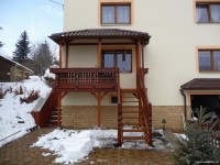 Rodinný dům Klimkovice , TYP WIEN s vlnkou a zábradlí schodiště