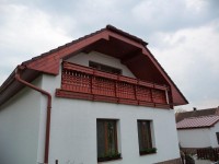 Rodinný dům Pardubice, Balkón TYP WIEN s vlnkou a soklem
