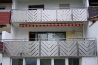 Balkonové zábradlí z nerezové oceli